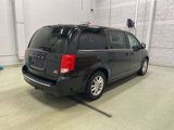Used 2019 Dodge Grand Caravan SXT image 3