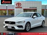 Used 2020 Volvo S60 T6 Momentum image 4