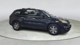 Used 2017 Chevrolet Traverse LT image 2