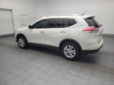 Used 2016 Nissan Rogue SV image 3