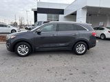 Used 2018 Kia Sorento LX image 2