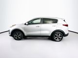 Used 2020 Kia Sportage LX image 4