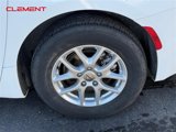 Used 2023 Chrysler Pacifica Touring-L image 3