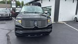 Used 2017 Lincoln Navigator Select image 2