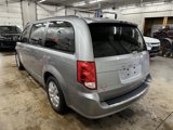 Used 2019 Dodge Grand Caravan SE image 4