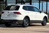 Used 2021 Volkswagen Tiguan SE image 4