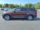 Used 2020 Ford Explorer XLT w/ Equipment Group 202A image 2