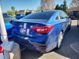 Used 2015 Hyundai Sonata SE image 2