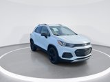 Used 2022 Chevrolet Trax LT w/ Redline Edition image 2