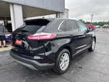 Used 2022 Ford Edge SEL image 3