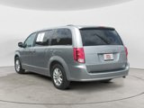 Used 2019 Dodge Grand Caravan SXT image 3