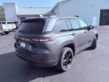 Used 2023 Jeep Grand Cherokee Altitude image 5