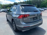 Used 2018 Volkswagen Tiguan SE w/ 18" Alloy Wheels Package image 5