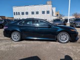 Used 2018 Toyota Camry XLE image 3