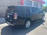 Used 2022 Chevrolet Suburban Premier image 3
