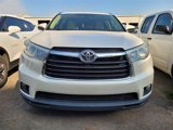 Used 2015 Toyota Highlander XLE image 2