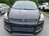 Used 2016 Ford Escape SE w/ Equipment Group 201A image 2