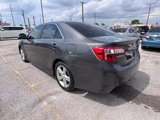 Used 2012 Toyota Camry SE image 3