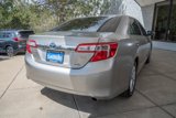 Used 2014 Toyota Camry Hybrid image 2