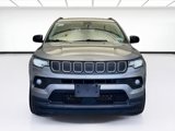 Used 2022 Jeep Compass Latitude image 2