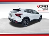 New 2025 Chevrolet Trax RS w/ Driver Confidence Package image 4