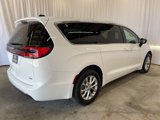 New 2025 Chrysler Pacifica Select image 6