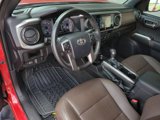 Used 2016 Toyota Tacoma Limited image 4