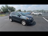 Used 2022 Chevrolet Trax LT w/ Premium Seat Package image 2