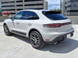 Used 2024 Porsche Macan image 3