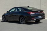 Used 2022 Hyundai Elantra SEL image 3