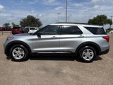 Used 2021 Ford Explorer XLT w/ Equipment Group 202A image 2