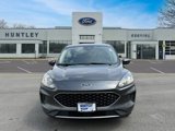 Used 2020 Ford Escape SE image 2