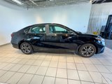 Used 2022 Kia Forte LXS w/ LXS Technology Package image 6