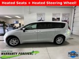 Used 2022 Chrysler Voyager LX image 4