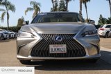 Used 2019 Lexus ES 300h image 2