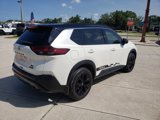 Used 2023 Nissan Rogue SV w/ SV Premium B Package image 5