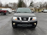 Used 2016 Nissan Frontier SV image 2