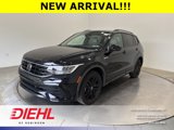 Used 2022 Volkswagen Tiguan SE R-Line image 3