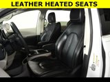 Used 2022 Chrysler Pacifica Touring-L image 3