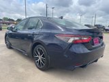 Used 2021 Toyota Camry SE w/ Carpet Mat Package (TMS) image 5
