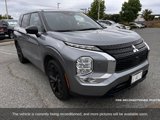 Used 2022 Mitsubishi Outlander SE image 4