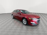Used 2019 Chevrolet Malibu LT w/ Leather Package image 2