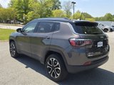 Used 2022 Jeep Compass Limited image 3