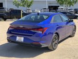 Used 2023 Hyundai Elantra SEL image 4