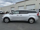Used 2017 Kia Sedona LX w/ LX Essentials Premium Package image 2
