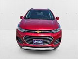 Used 2019 Chevrolet Trax LT w/ LT Convenience Package image 2