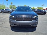 Used 2019 Jeep Cherokee Trailhawk image 2