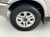 Used 2004 Isuzu Rodeo S image 2