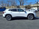 New 2025 Chevrolet Trax LT w/ LT Convenience Package image 2