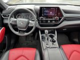 Used 2022 Toyota Highlander XSE image 5